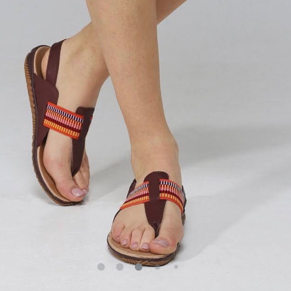 sorel out and about sandal